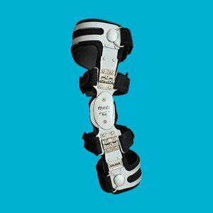 (2) Medi USA M3 OA Knee Braces, LARGE, Left & Right, Adjustable - Varus/Valgus